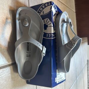 Brand new, in box, Birkenstock Gizeh in silver